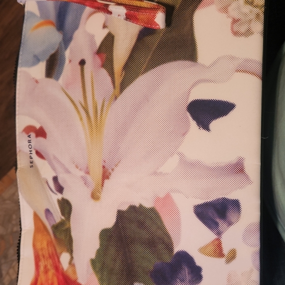 Sephora  cosmetic/curling iron bag - Picture 1 of 4